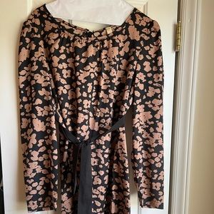 Black and brown long sleeve dress